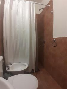 Koupelna v ubytování Cafayate suite + 2 fotografie