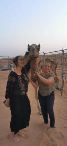 Gestir sem dvelja á Star line for Desert camping and activities