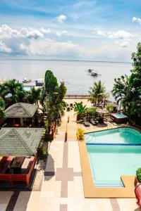Piscina di Palmbeach Resort & Spa Mactan, Cebu o nelle vicinanze