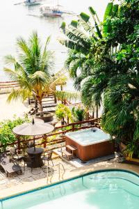 Piscina di Palmbeach Resort & Spa Mactan, Cebu o nelle vicinanze