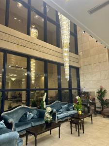 Posezení v ubytování فندق نجمة ذاخر توصيل مجاني للحرم - Zakher Star Hotel Free Shuttle Service