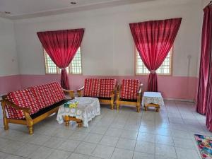 Ảnh trong thư viện ảnh của Villa Sri Tanjung ở Kampung Raja +1 ảnh