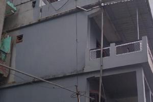 O edifício onde o quarto em acomodação particular está situado
