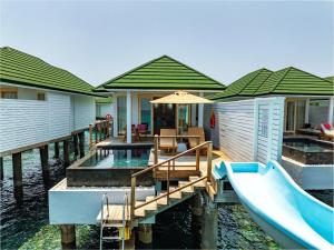 Bazén v ubytování Siyam World Maldives - 24-Hour Premium All-inclusive with Free Transfer nebo v jeho okolí