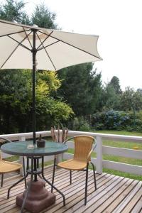 Ein Garten an der Unterkunft Merken Bed & Breakfast