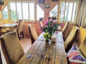 Istumisnurk majutusasutuses Home Box