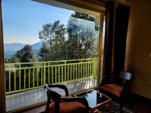 Nespecifikovaný výhled na hory nebo výhled na hory při pohledu z ubytování v soukromí + 42 fotografií