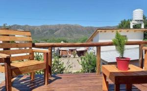 Nespecifikovaný výhled na hory nebo výhled na hory při pohledu z prázdninového domu + 7 fotografií