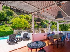 Hồ bơi trong/gần La casa de Pascal