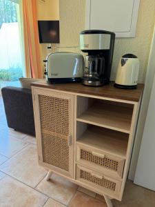 Dapur atau dapur kecil di Igelnest im Küstenwald Graal-Müritz