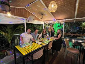 Majutusasutuse Koimala Hotel külastajad