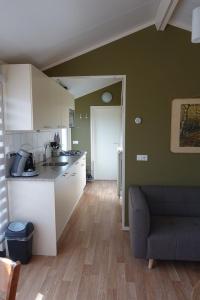 Η κουζίνα ή μικρή κουζίνα στο Rekerlanden 257