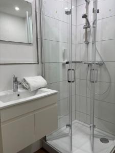 Koupelna v ubytování Motel Drei König- Ihr Transithotel + 20 fotografií
