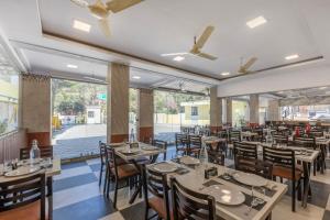 Restaurace v ubytování Treebo Premium Emerald Dove