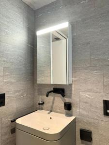 Koupelna v ubytování Luxury Studio 111 - Orange