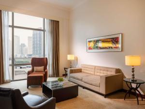 Posezení v ubytování Fairmont Makati