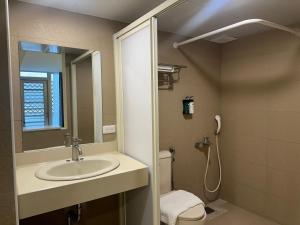 Koupelna v ubytování 慢且洄瀾文旅 Bantshiann Hualie Hotel + 33 fotografií