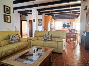 Posezení v ubytování La Casona del Bullaque