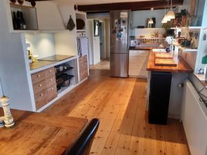 Kuchyň nebo kuchyňský kout v ubytování Seneberg - Rooms for rent + 37 fotografií