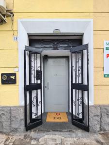 Exteriér alebo vchod do ubytovania La Casa di Rocco