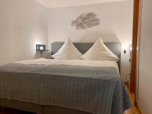 Ένα ή περισσότερα κρεβάτια σε δωμάτιο στο Bernstein