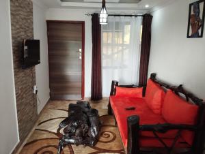 Χώρος καθιστικού στο Precious Homestays +5 φωτογραφίες