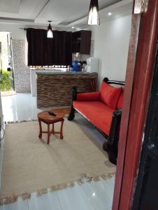 Χώρος καθιστικού στο Precious Homestays