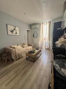 Χώρος καθιστικού στο Cocon Bohème Cannes Croisette-Palais-Plages 200m