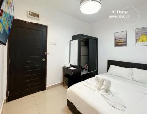 Katil atau katil-katil dalam bilik di H Room 5min Walk to KSL JCHome By MWM