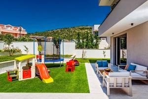 Galeriebild der Unterkunft Villa Seashell Deluxe II in Marina