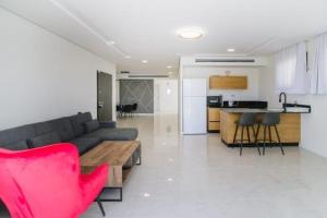 Køkken eller tekøkken på נופשים על הים + 4 billeder