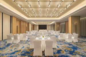 Konferenční prostory v ubytování Four Points by Sheraton Nashik + 37 fotografií