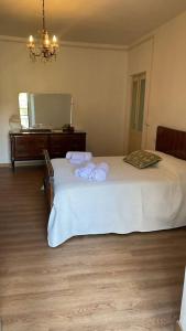 Postel nebo postele na pokoji v ubytování Charme nel borgo Appartamento Lina