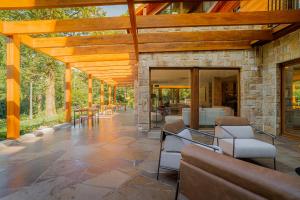 Χώρος καθιστικού στο Poehma Lago Negro by Livá OFICIAL