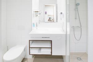 Koupelna v ubytování Mercure Hotel MOA Berlin
