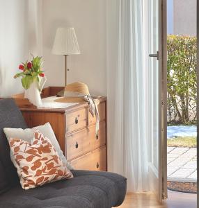 A seating area at Villa Maier