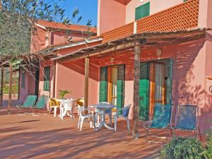 Gallery image of Apartment Elbamar Lacona I-1 by Interhome in Capoliveri