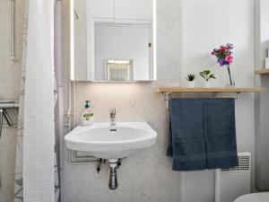Bagno di Apartment Eicke - 400m from the sea by Interhome