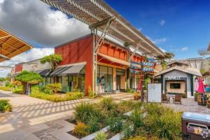 Το κτήριο όπου στεγάζεται  η παραθεριστική κατοικία