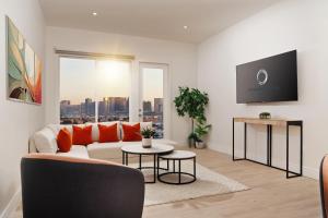 TV a/nebo společenská místnost v ubytování Otonomus Hotel Las Vegas