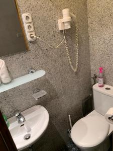 Koupelna v ubytování Kalmár Panzió