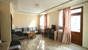 Μια τηλεόραση ή/και κέντρο ψυχαγωγίας στο SD House