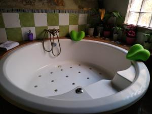 Fotografie z fotogalerie ubytování Casa Rustic Suites, JACUZI & LOVE v destinaci Chert