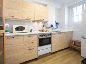 Køkken eller tekøkken på Apartment Florida by Interhome