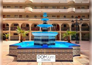 Bazén v ubytovaní DOMuum Holidays - CORDOBA Apartments alebo v jeho blízkosti