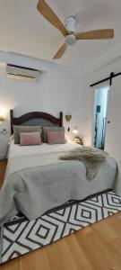 En eller flere senge i et værelse på Victoria 13