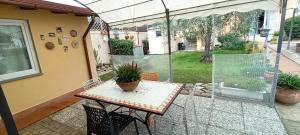 A garden outside Casa in giardino