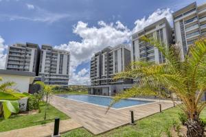 Bazén v ubytování Minissy luxury Serviced Apartment nebo v jeho okolí