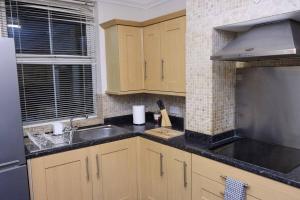 Η κουζίνα ή μικρή κουζίνα στο Lower Boxley Manor