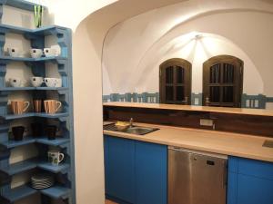 Kuhinja oz. manjša kuhinja v nastanitvi VIP MiKU apartman 1
